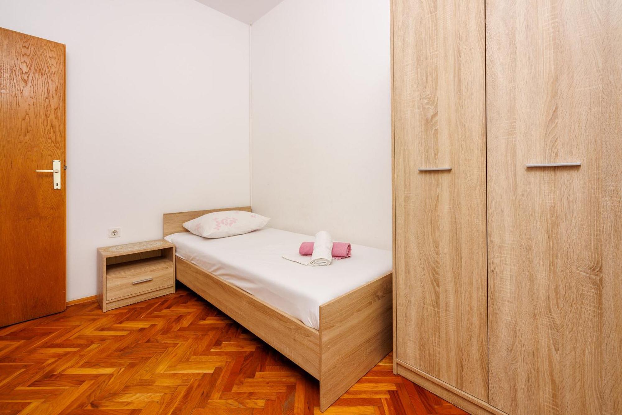Apartments Davorka Crikvenica Exterior foto